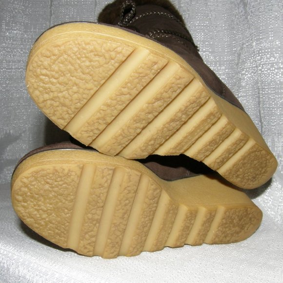 COPY - Gorgeous Authentic MARC JACOBS Brown Quilted Suede Fur Boots sz 6.5 (37) - Picture 5 of 7